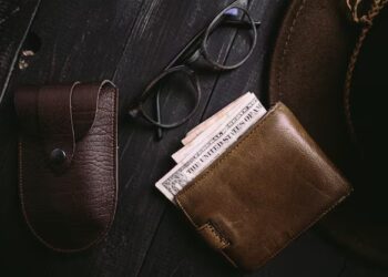 Tại Sao Phải Giải Thích? Tiền Của Tôi, Sở Thích Của Tôi